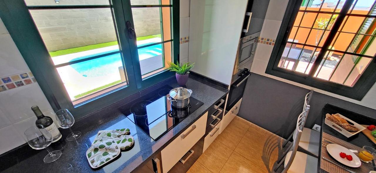 Ferienhaus Casa Ela Tarajalejo Ngoại thất bức ảnh